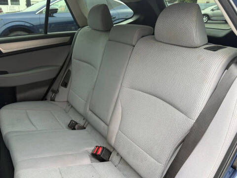 2019 Subaru Outback 2.5i