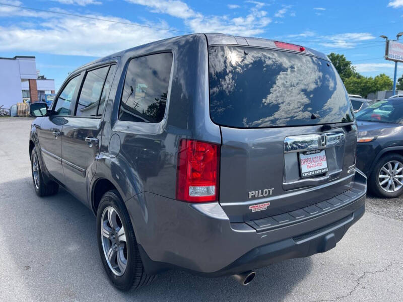 2015 Honda Pilot SE