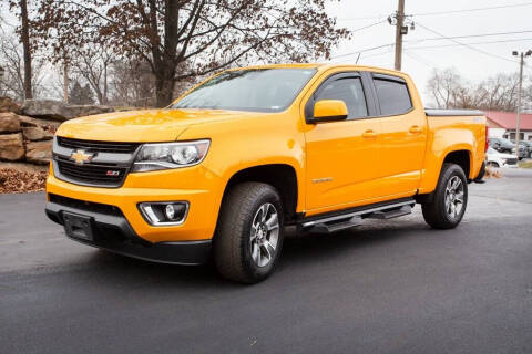 2018 Chevrolet Colorado for sale at CROSSROAD MOTORS in Caseyville IL