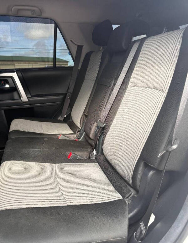 2022 Toyota 4Runner SR5
