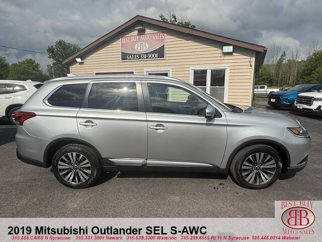 2019 Mitsubishi Outlander SEL