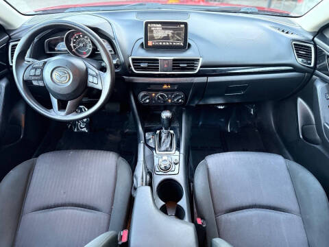 2015 Mazda MAZDA3 i Sport