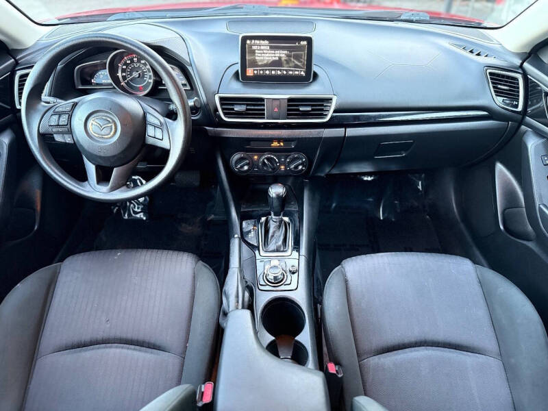 2015 Mazda MAZDA3 i Sport