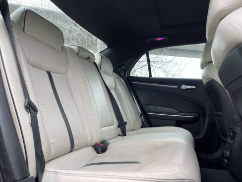2014 Chrysler 300