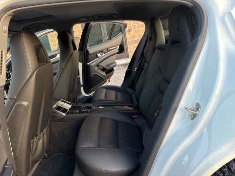 2015 Porsche Panamera 4S