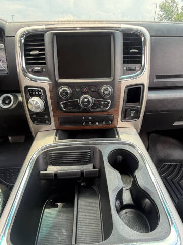 2017 RAM 1500 Laramie