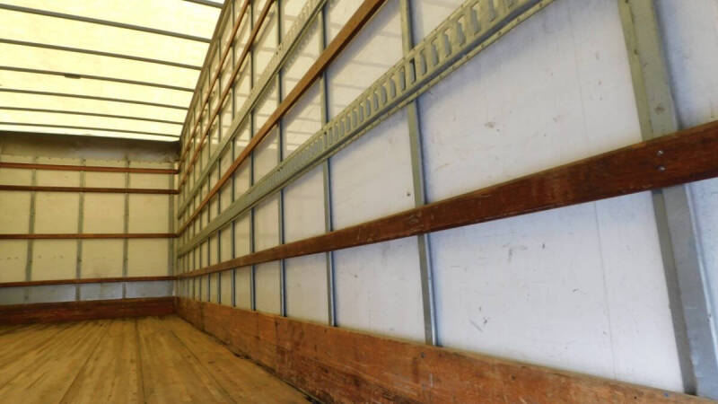 2020 Freightliner M2 106