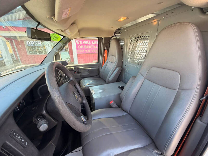 2013 Chevrolet Express 2500