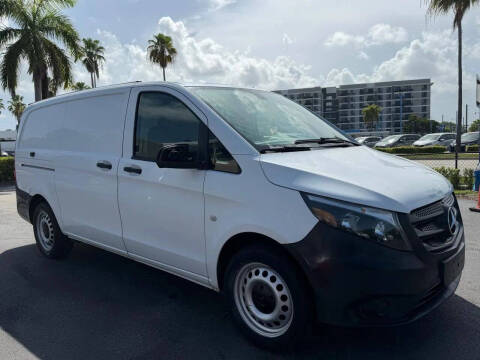 2017 Mercedes-Benz Metris