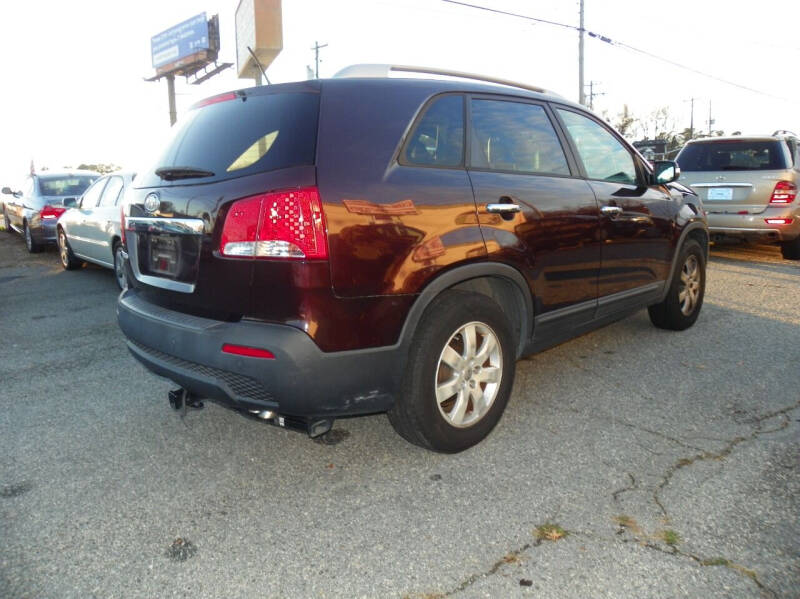 2013 Kia Sorento LX