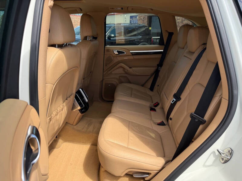 2011 Porsche Cayenne S