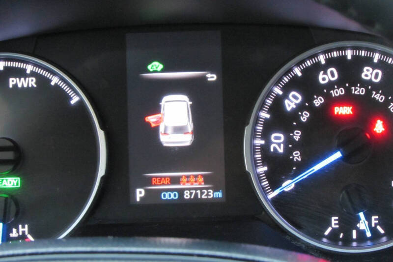 2021 Toyota RAV4 Hybrid LE