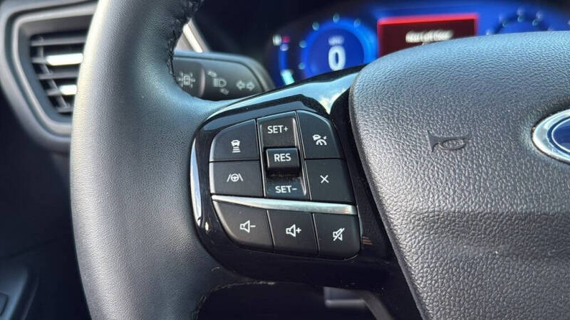 2021 Ford Escape Titanium