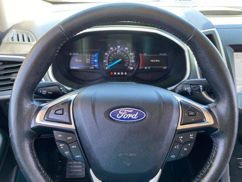 2020 Ford Edge SEL