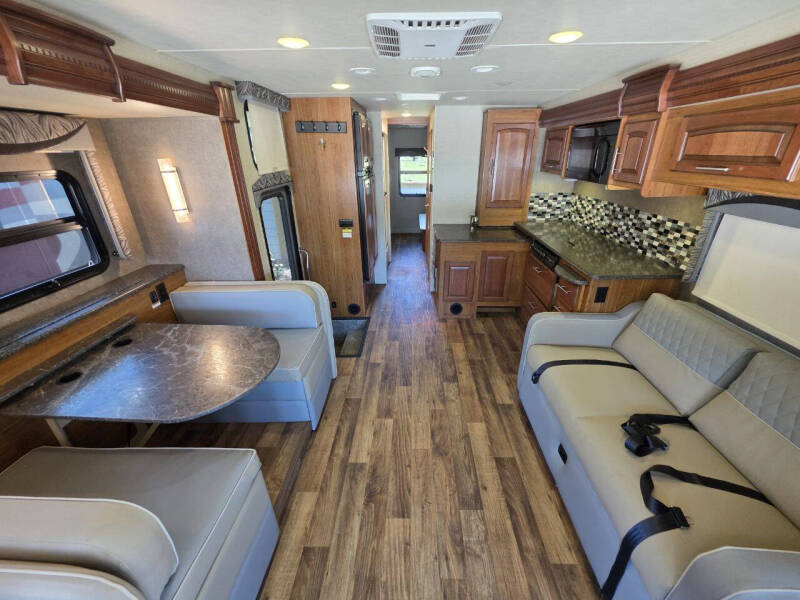 2017 Jayco Precept