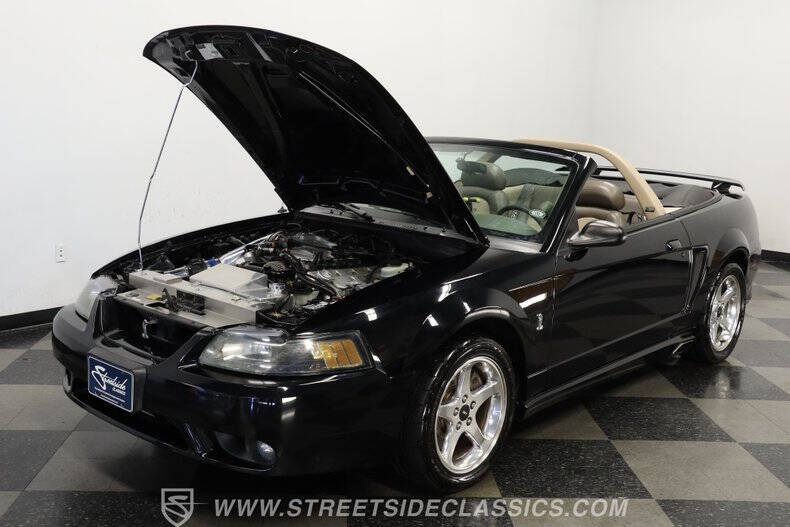 2001 Ford Mustang SVT Cobra