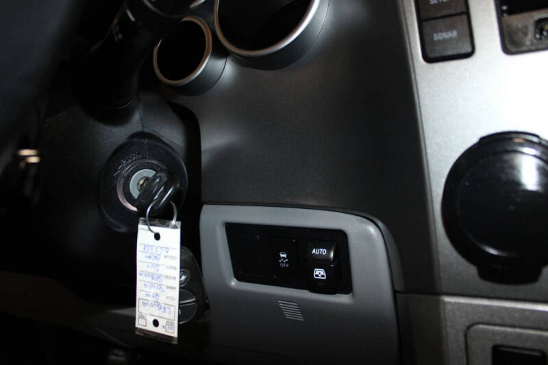 2014 Toyota Sequoia Platinum