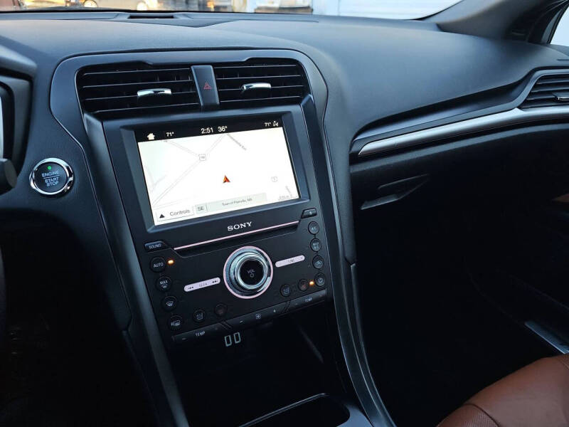 2019 Ford Fusion Hybrid Titanium