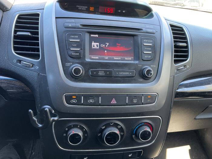 2014 Kia Sorento LX
