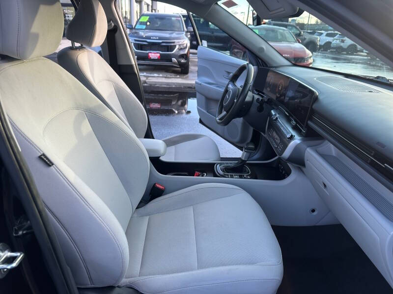 2025 Hyundai Kona SEL