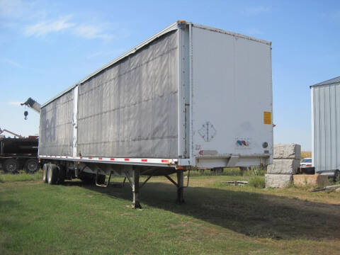 1990 utility semi trailer 48 foot curtain sided for sale at IVERSON'S CAR SALES in Canton SD