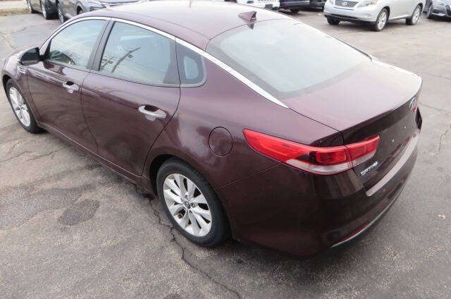 2018 Kia Optima LX