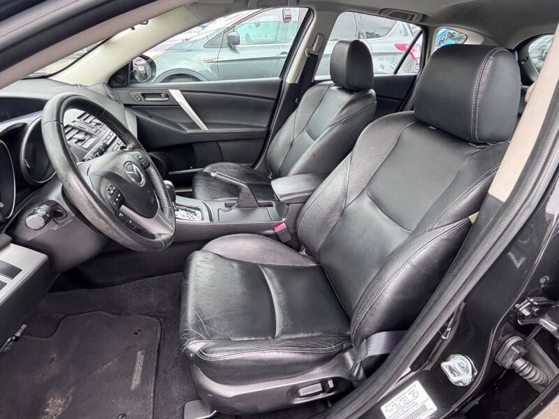 2012 Mazda MAZDA3 s Grand Touring