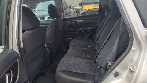 2015 Nissan Rogue SV