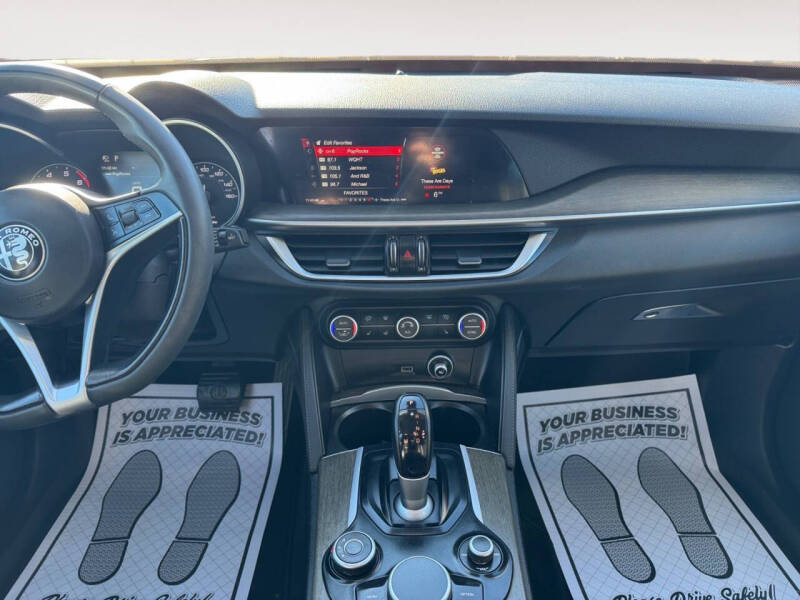 2019 Alfa Romeo Stelvio Ti