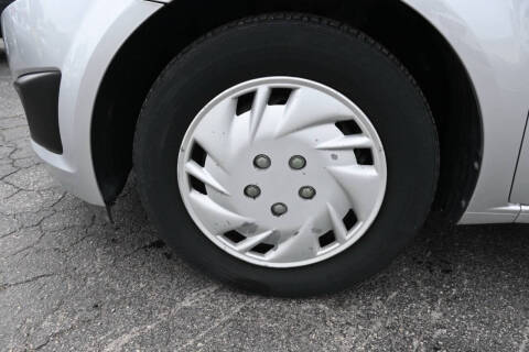 2013 Chevrolet Sonic LS Auto