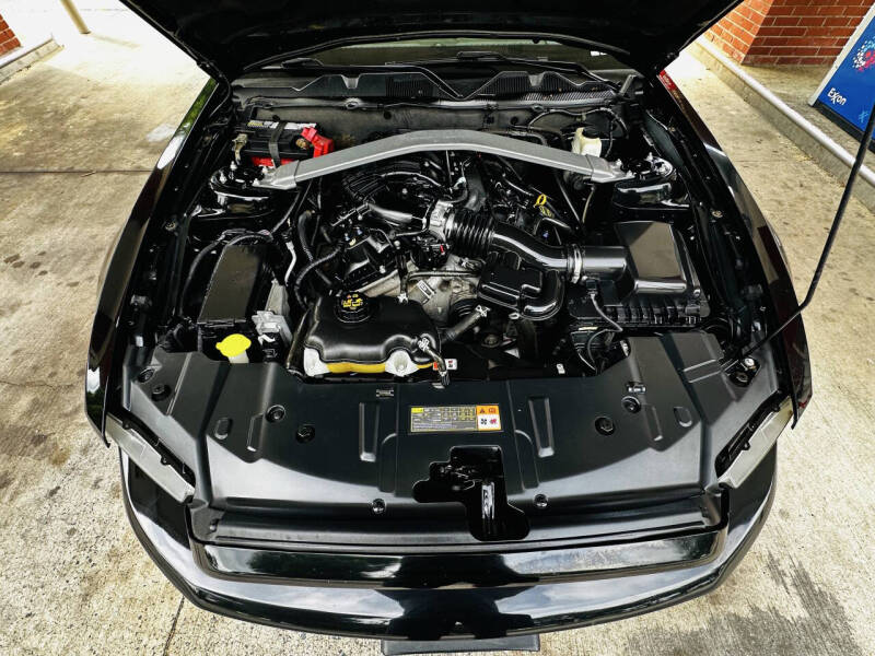 2014 Ford Mustang V6