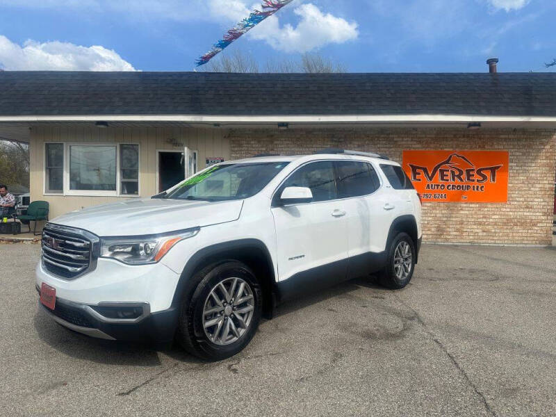 2017 GMC Acadia SLE-2