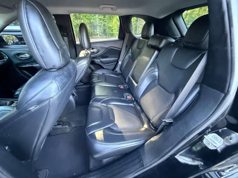2020 Jeep Cherokee Altitude