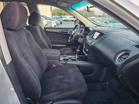 2014 Nissan Pathfinder SV