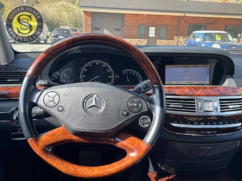 2012 Mercedes-Benz S-Class S 550 4MATIC