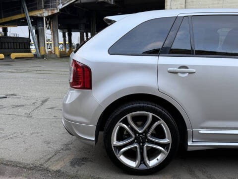 2011 Ford Edge Sport