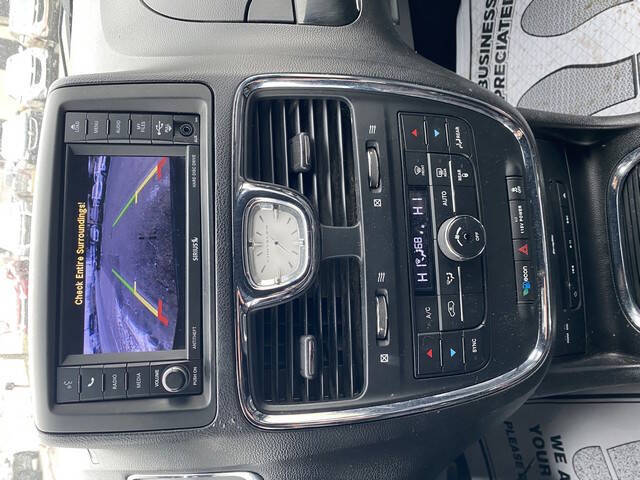 2015 Chrysler Town and Country S