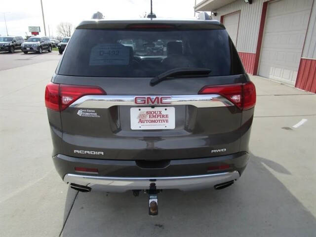 2019 GMC Acadia Denali