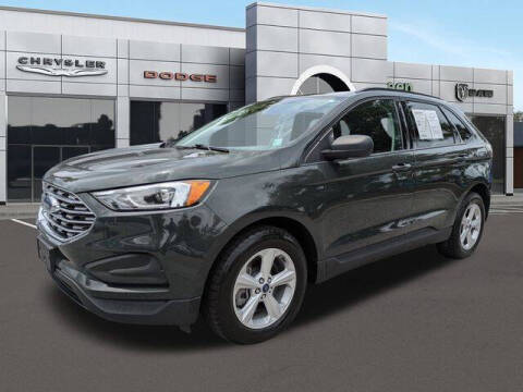 2022 Ford Edge SE
