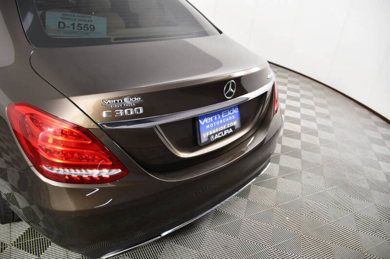 2016 Mercedes-Benz C-Class