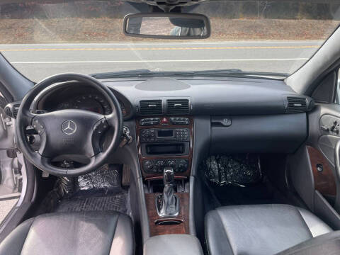 2004 Mercedes-Benz C-Class C 240 4MATIC