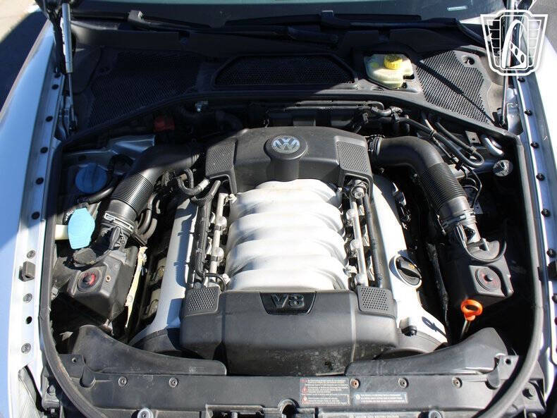 2006 Volkswagen Phaeton V8