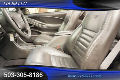 2000 Ford Mustang GT