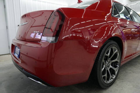 2016 Chrysler 300