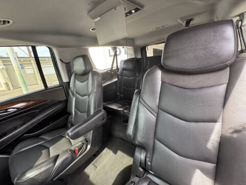 2019 Cadillac Escalade ESV Premium Luxury