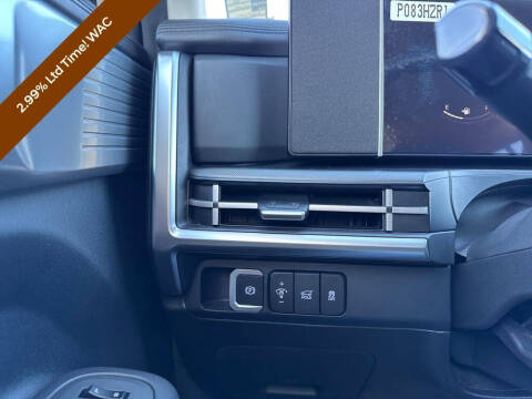 2025 Hyundai Santa Fe SE