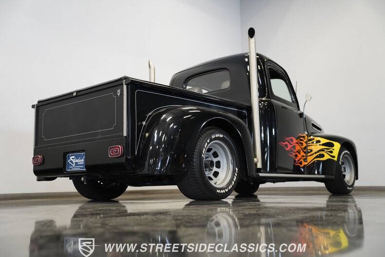 1949 Ford F-100