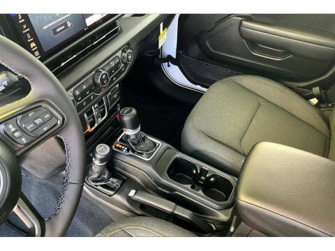 2026 Jeep Gladiator Sport S