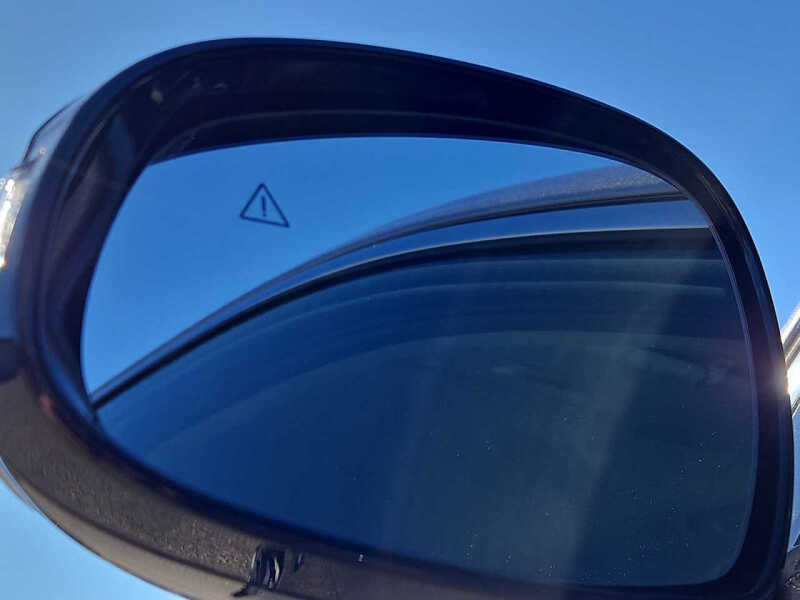 2025 Genesis G70