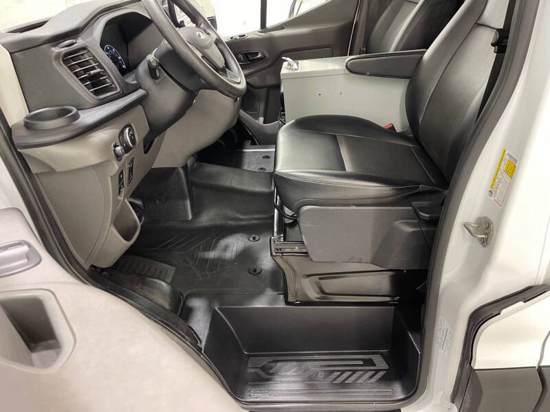 2022 Ford Transit 250